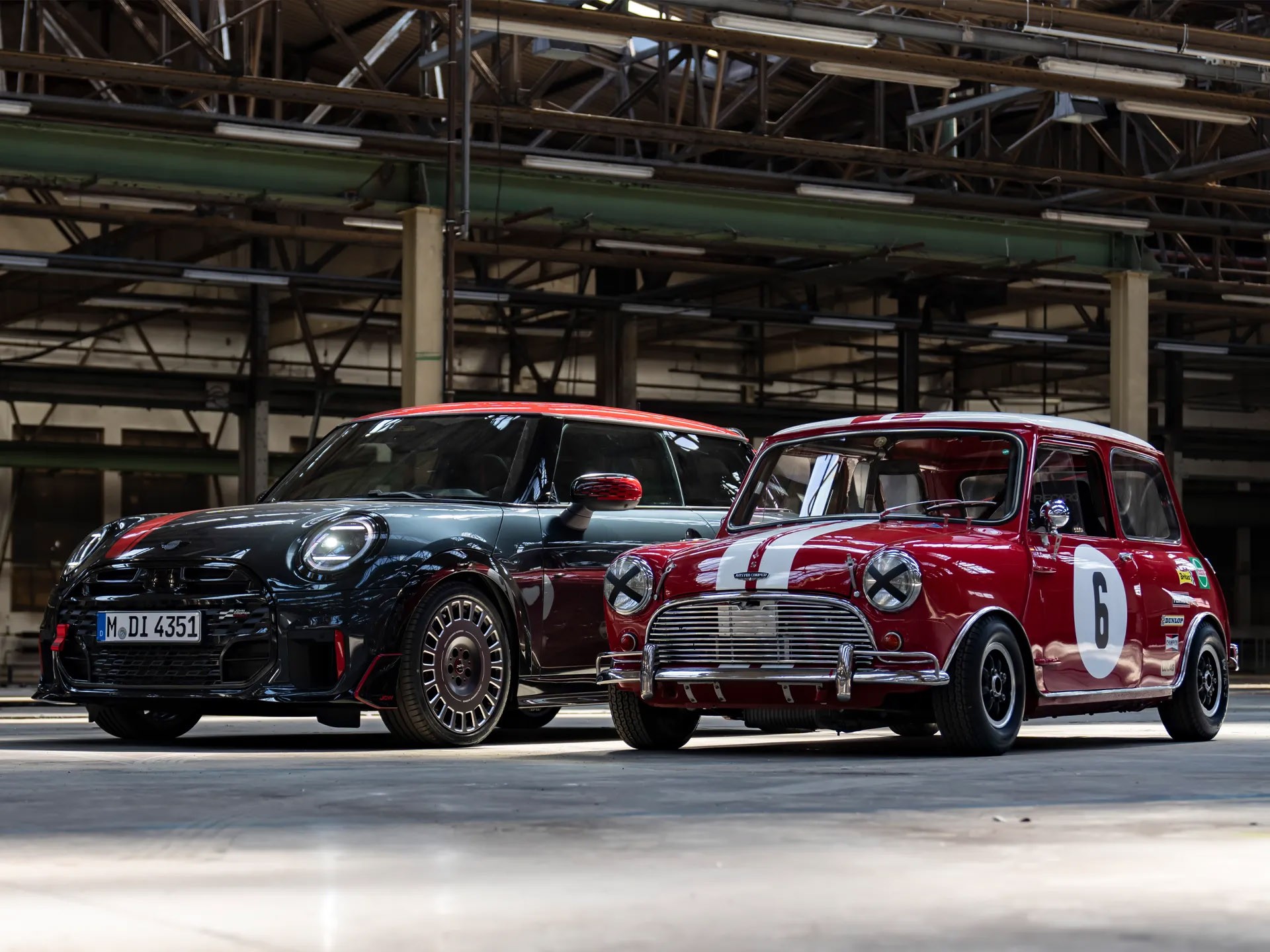 MINI John Cooper Works - Family Shot